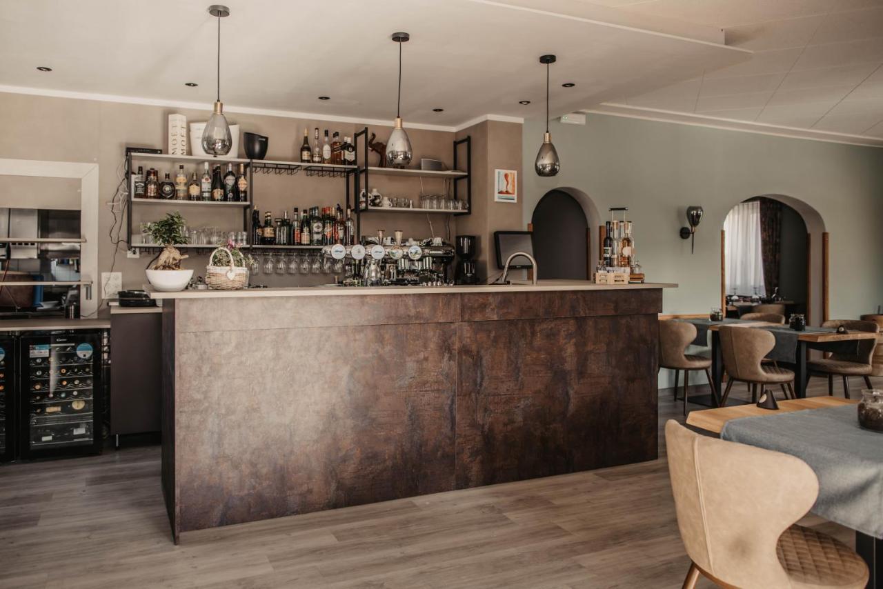 Albergo Ristorante Al Portico Gerra  외부 사진